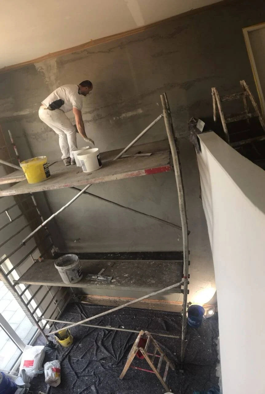 Innenbaustelle während Renovierungsarbeiten
